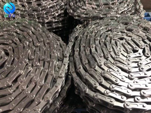 Nerūsējošā tērauda dubultā soļa standarta rullīšu ķēde